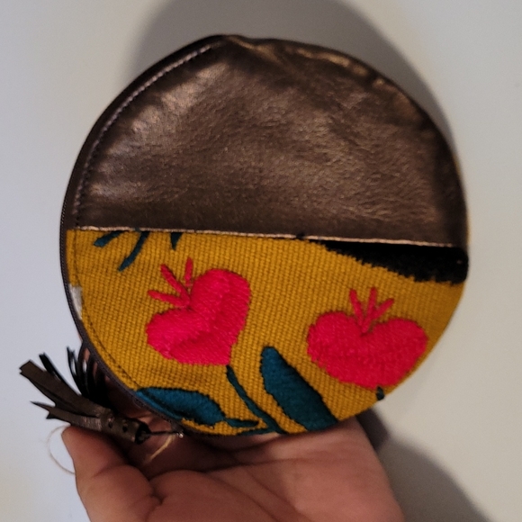 Handmade leather purse - Picture 5 of 7